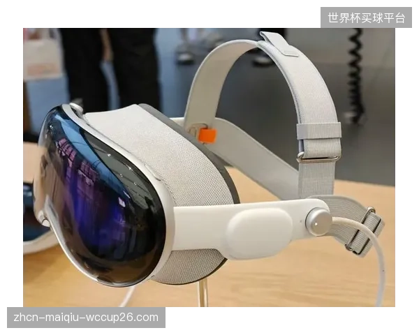 苹果VisionPro将引爆赛场沉浸式肖像权需求，运动员的“第一视角”数据流将成为核心交易资产